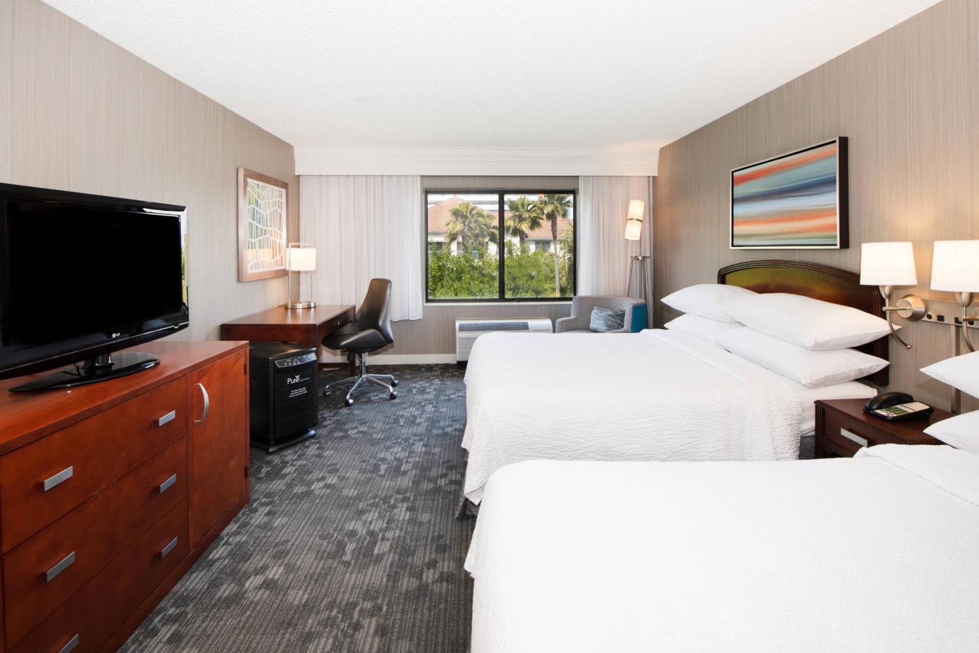 Courtyard By Marriott Oakland Airport Hotel Ngoại thất bức ảnh